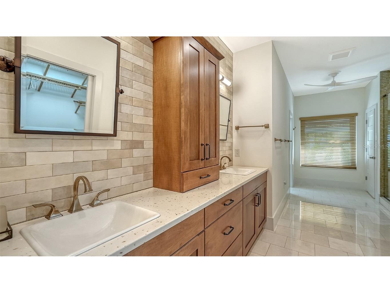 345 Madison Drive Sarasota FL 34236 A4675129 image10