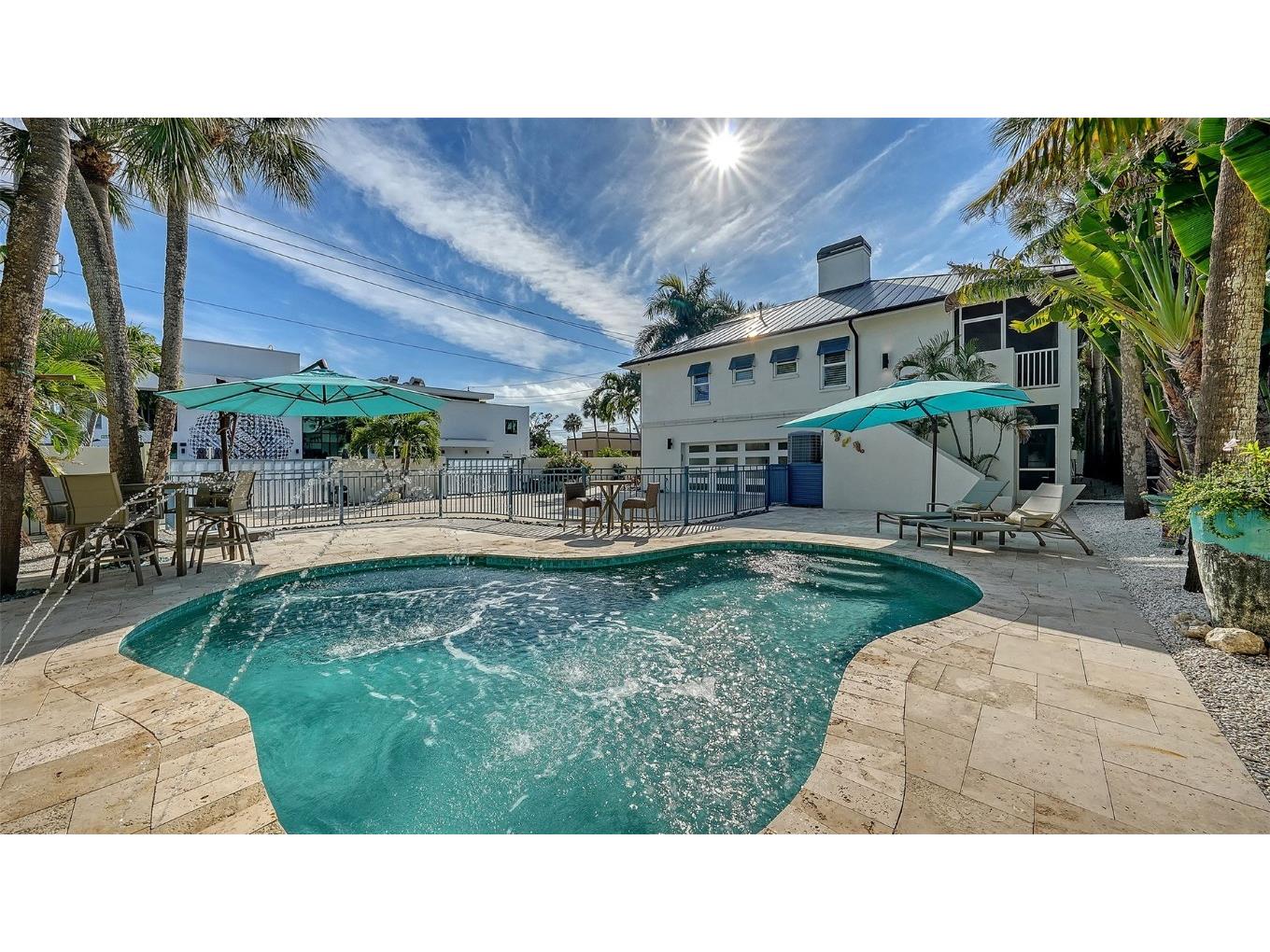 345 Madison Drive Sarasota FL 34236 A4675129 image4