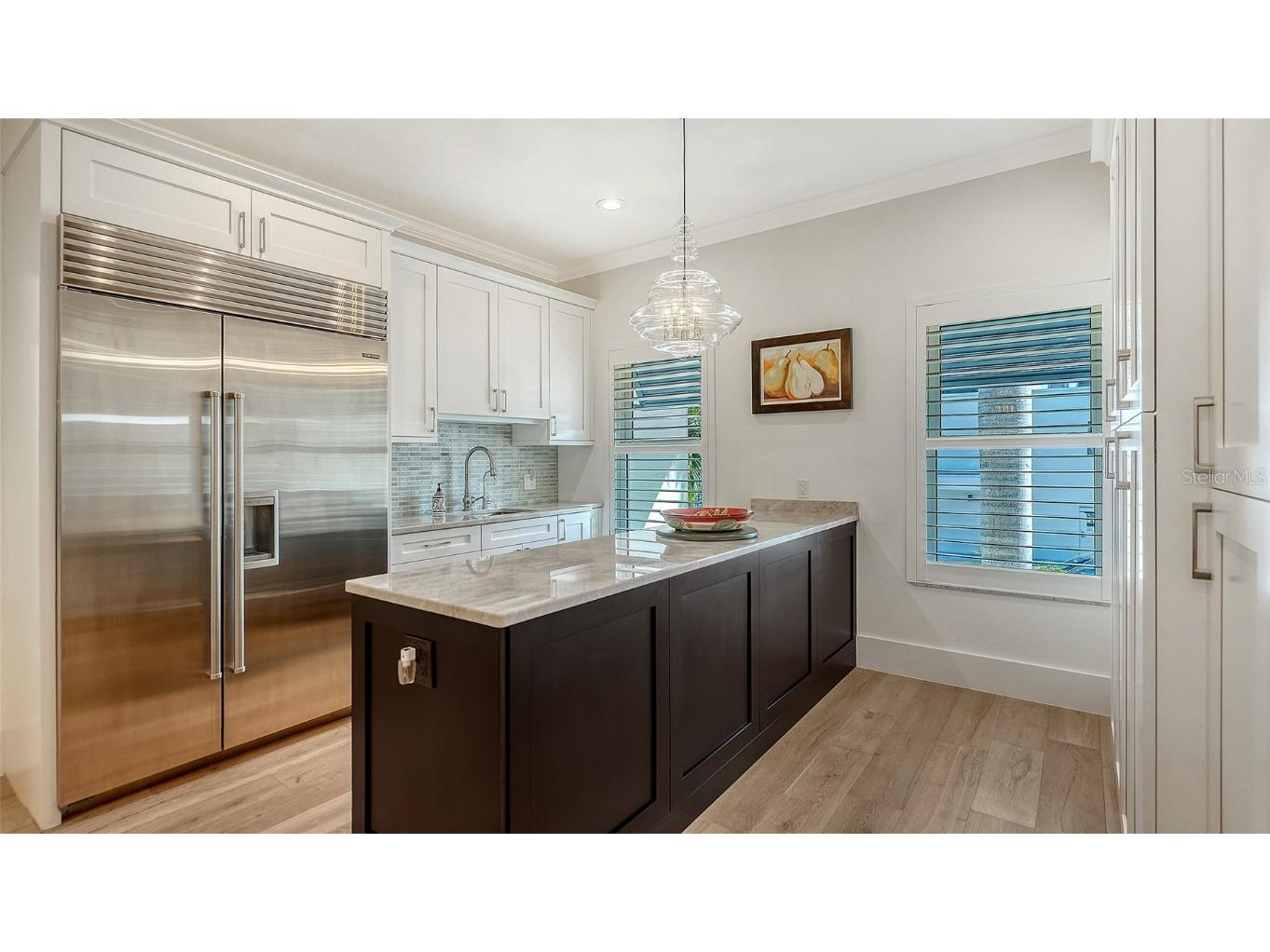 345 Madison Drive Sarasota FL 34236 A4675129 image8