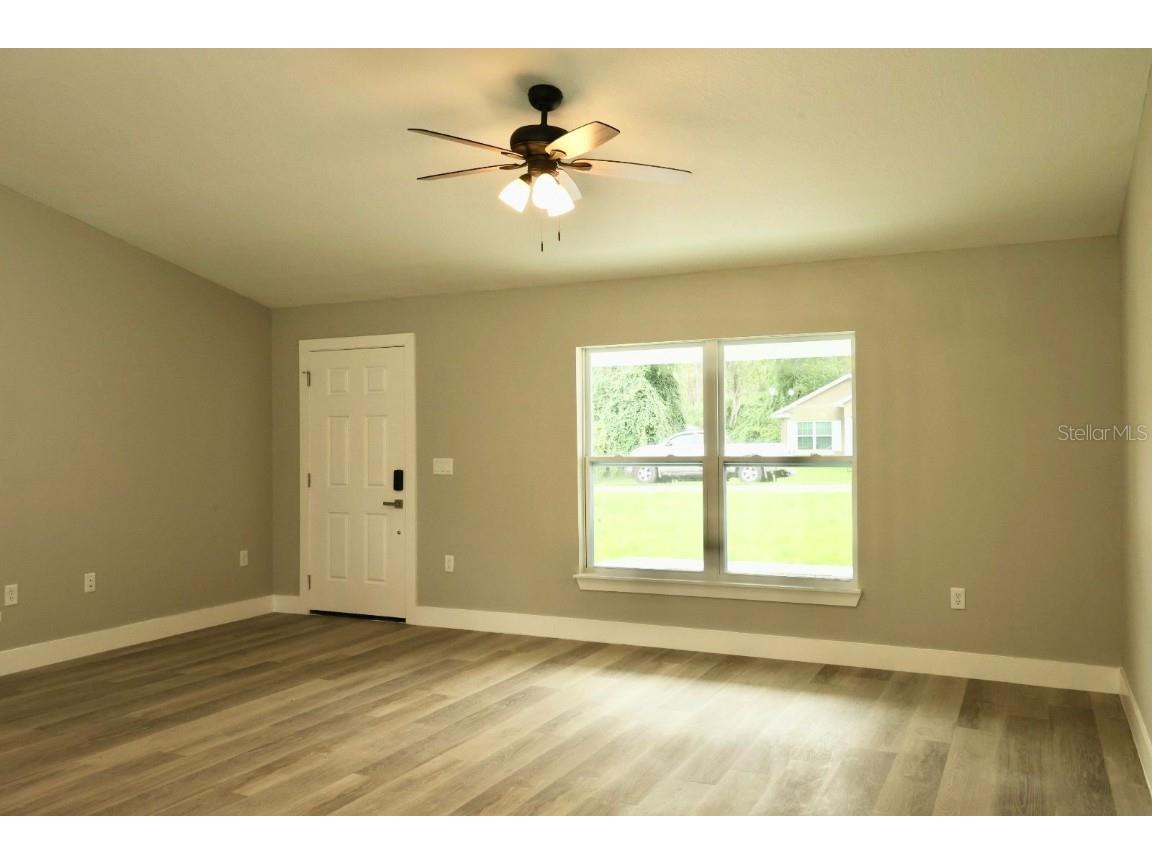 345 Malauka Loop Ocklawaha FL 32179 O6351337 image9