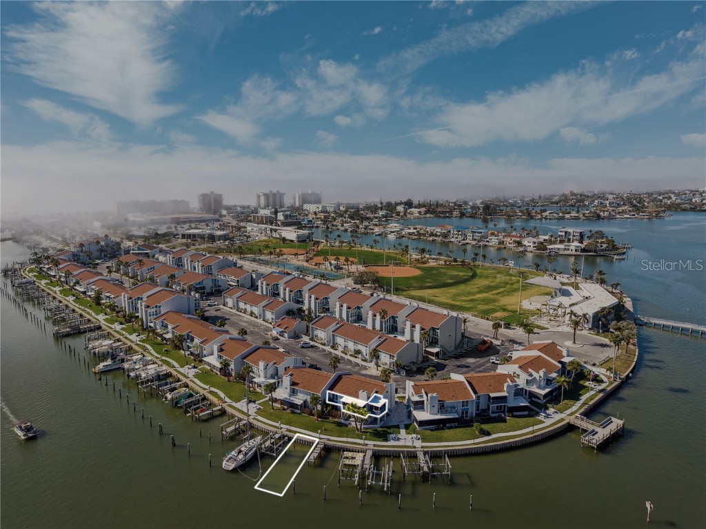 345 Medallion Boulevard #C Madeira Beach FL 33708 TB8331880 image1