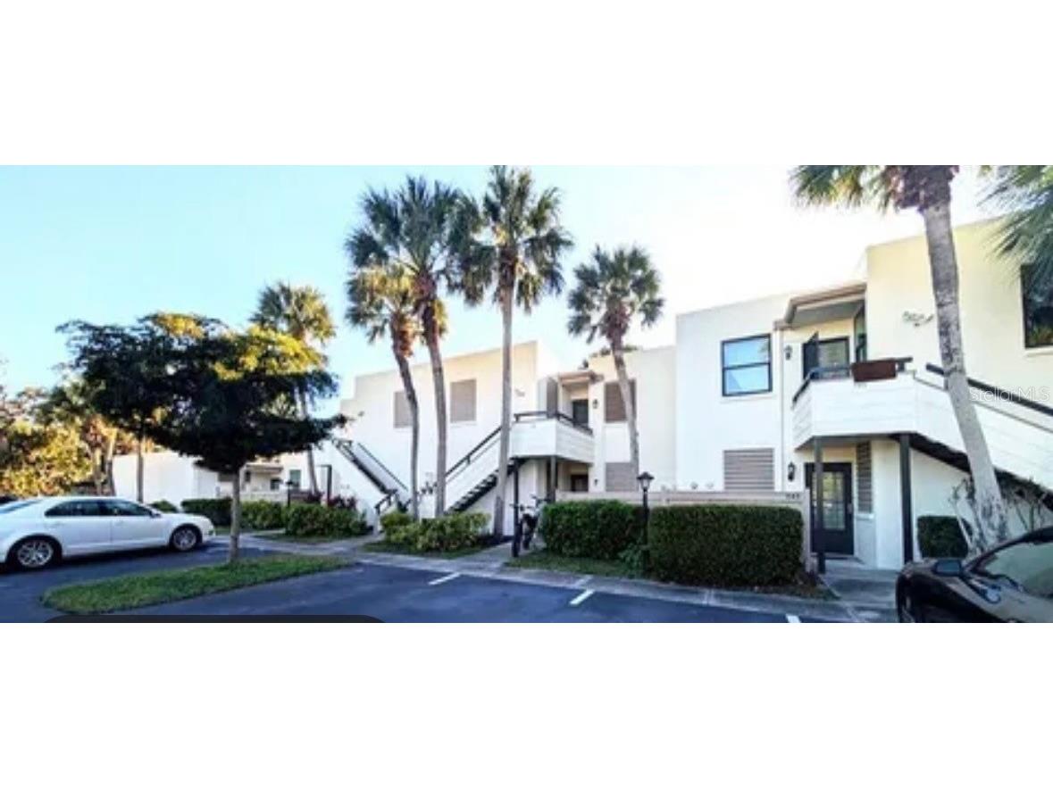 345 Springdale Drive #345 Bradenton FL 34210 A4697172 image1