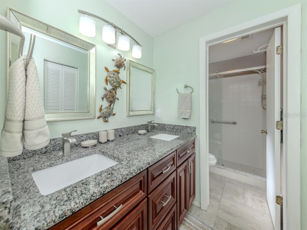 345 Three Lakes Lane #B Venice FL 34285 A4660812 image21