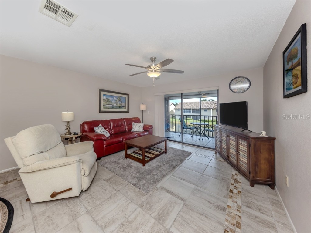 345 Three Lakes Lane #B Venice FL 34285 A4660812 image6