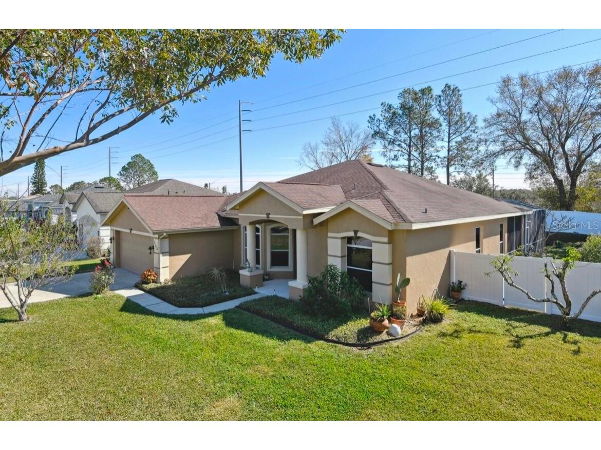 345 Via Bianca Drive Davenport FL 33896 O6275180 image1