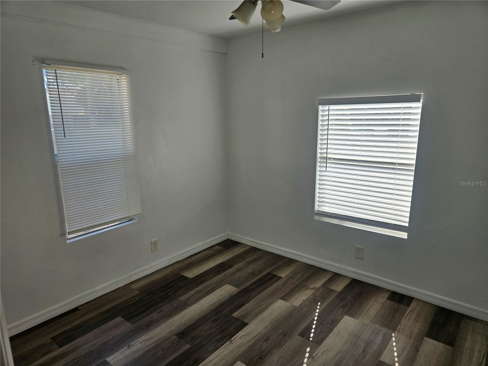 3450 17th Avenue S Saint Petersburg FL 33711 TB8468234 image10