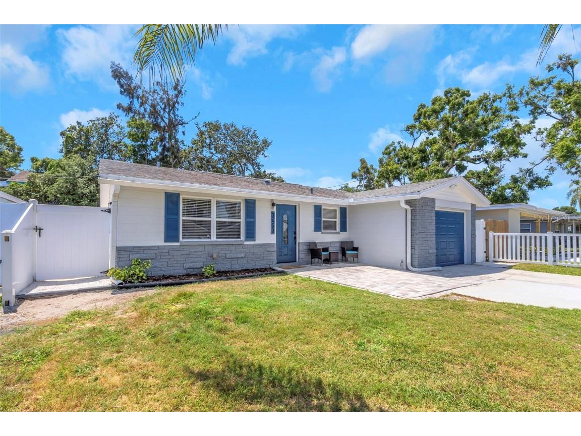 3450 Beechwood Terrace N Pinellas Park FL 33781 V4944730 image1