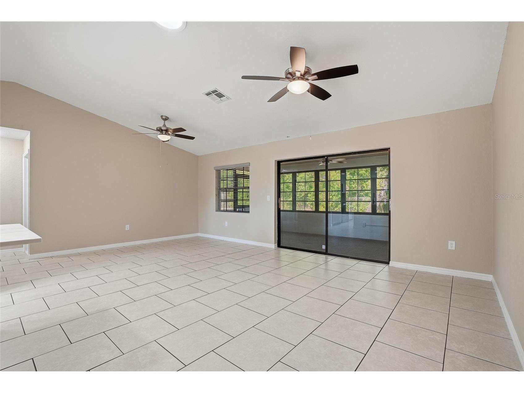 3450 Dow Lane Spring Hill FL 34609 TB8509419 image10