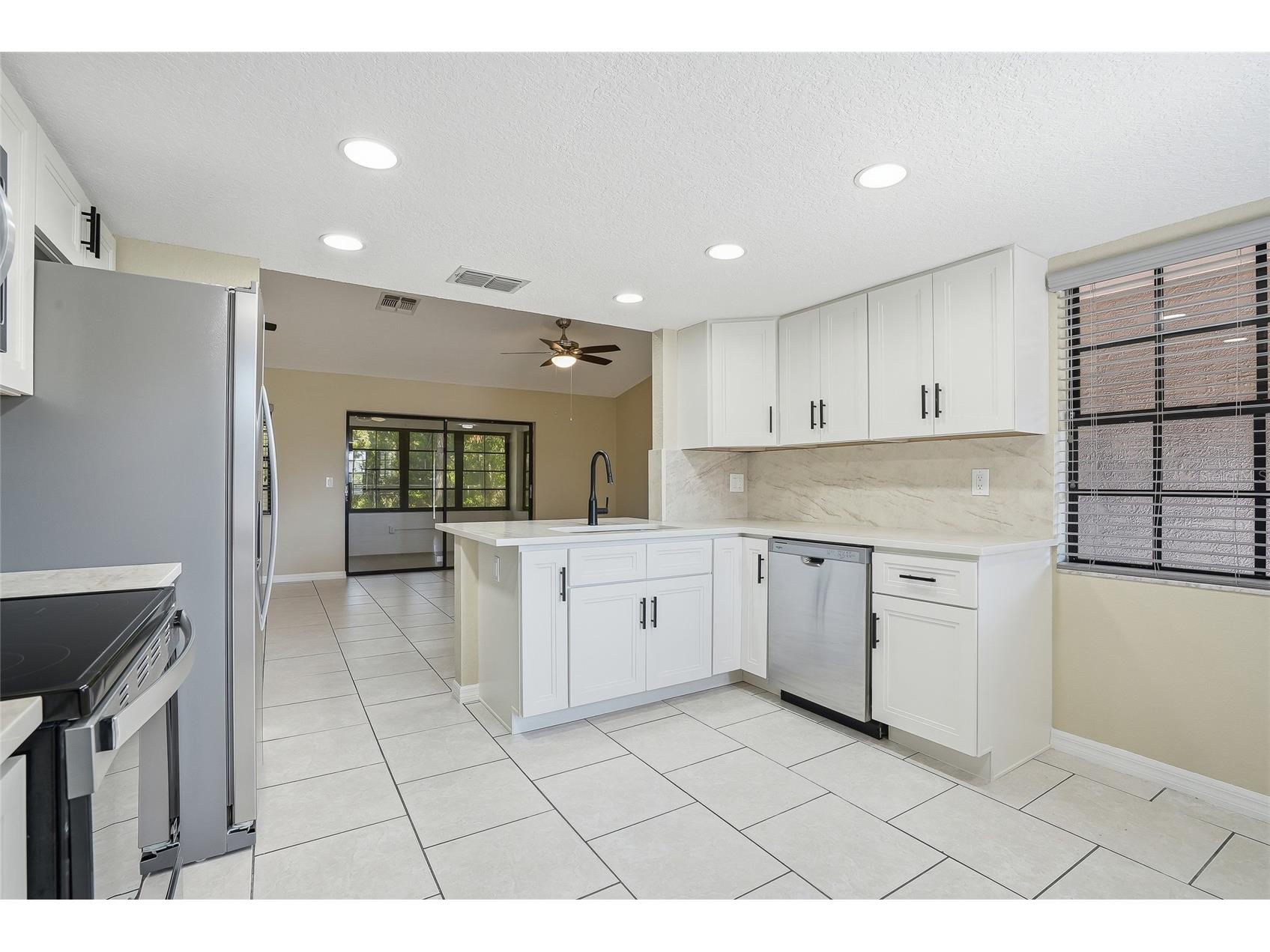 3450 Dow Lane Spring Hill FL 34609 TB8509419 image18