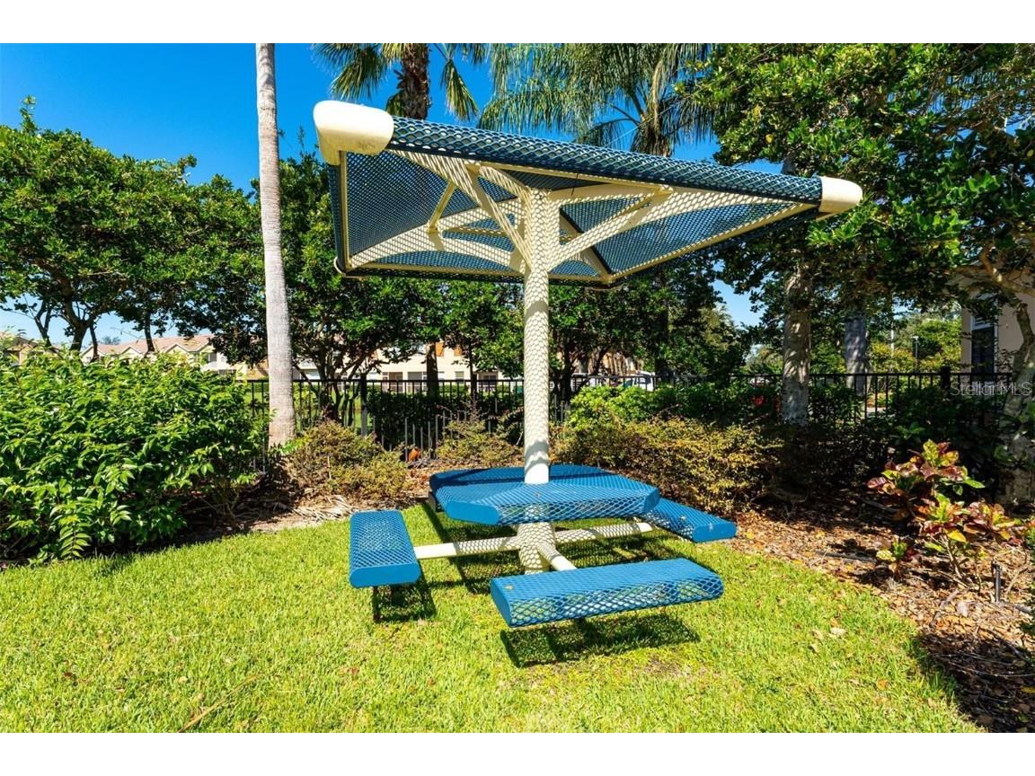 3450 Parkridge Circle #204 Sarasota FL 34243 A4675127 image30