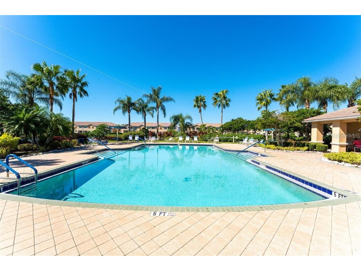 3450 Parkridge Circle #204 Sarasota FL 34243 A4675127 image32