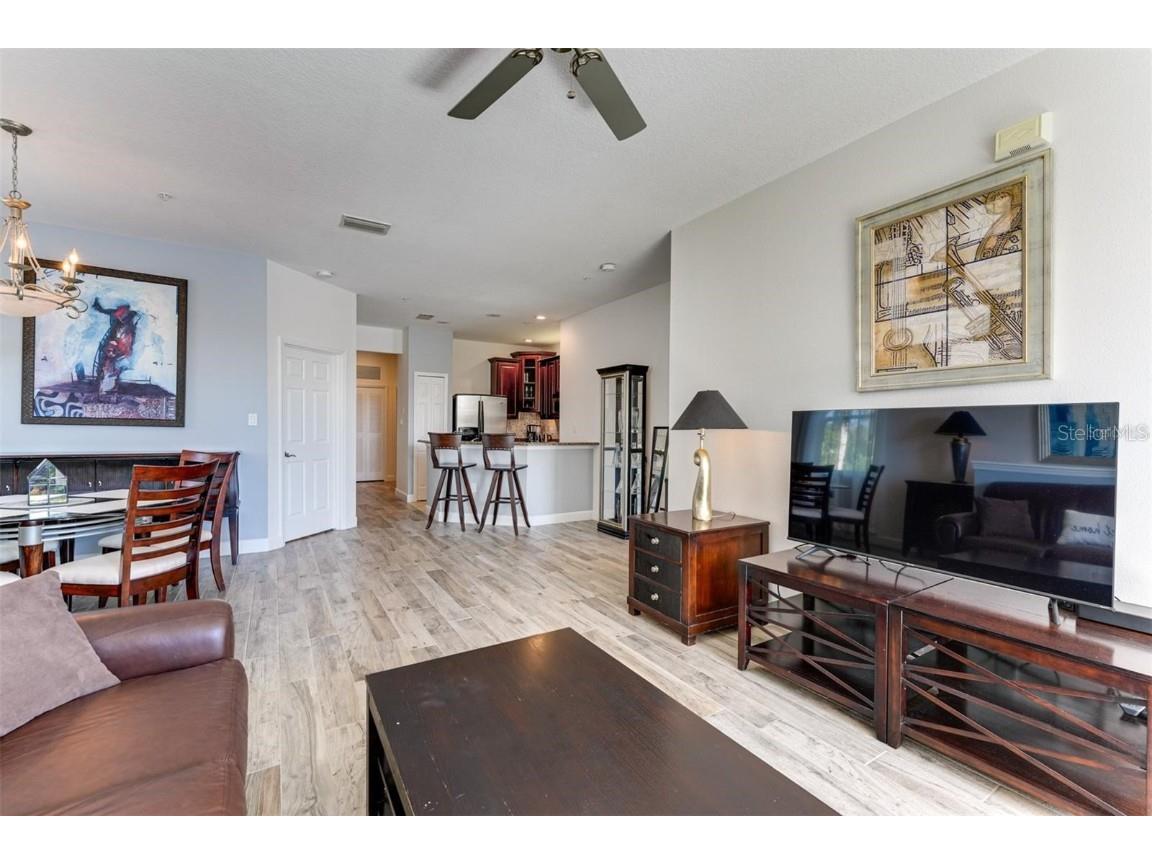 3450 Parkridge Circle #204 Sarasota FL 34243 A4675127 image9