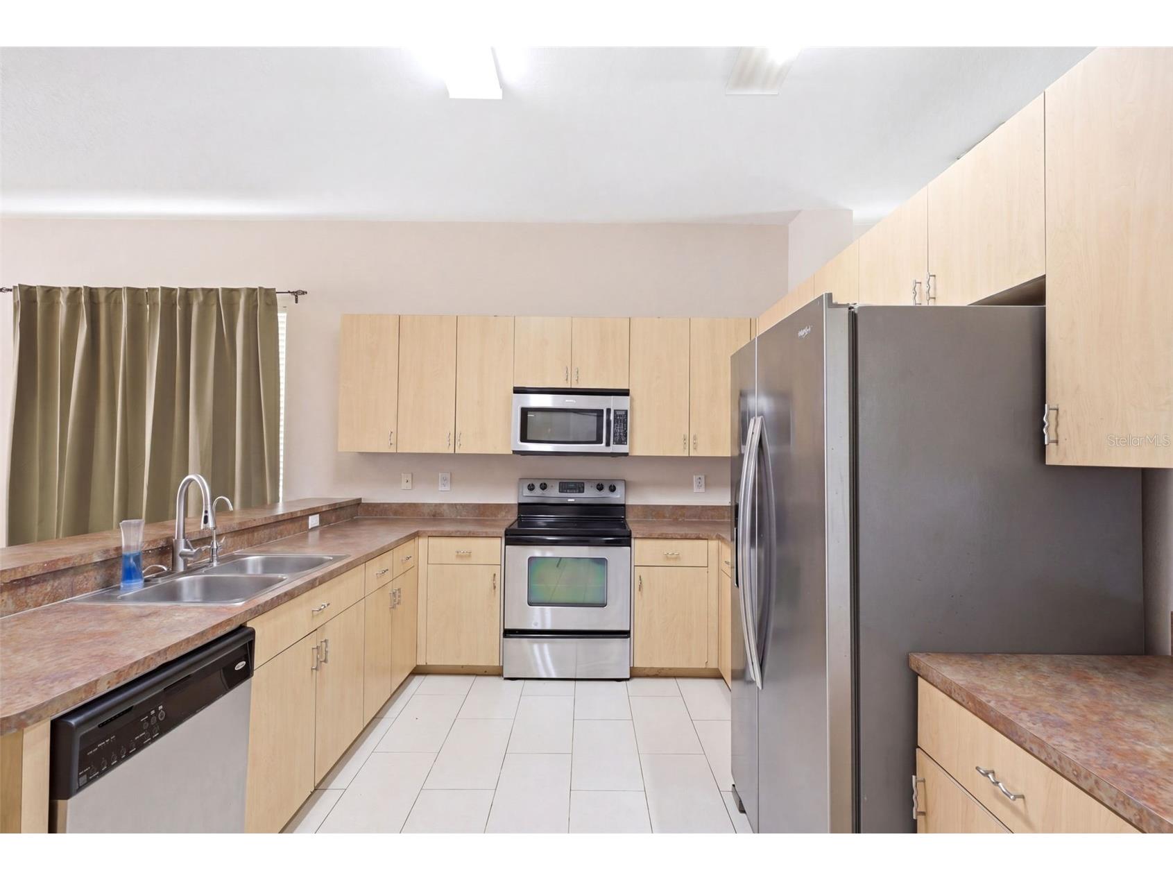 34507 Smart Drive Zephyrhills FL 33541 W7886217 image11