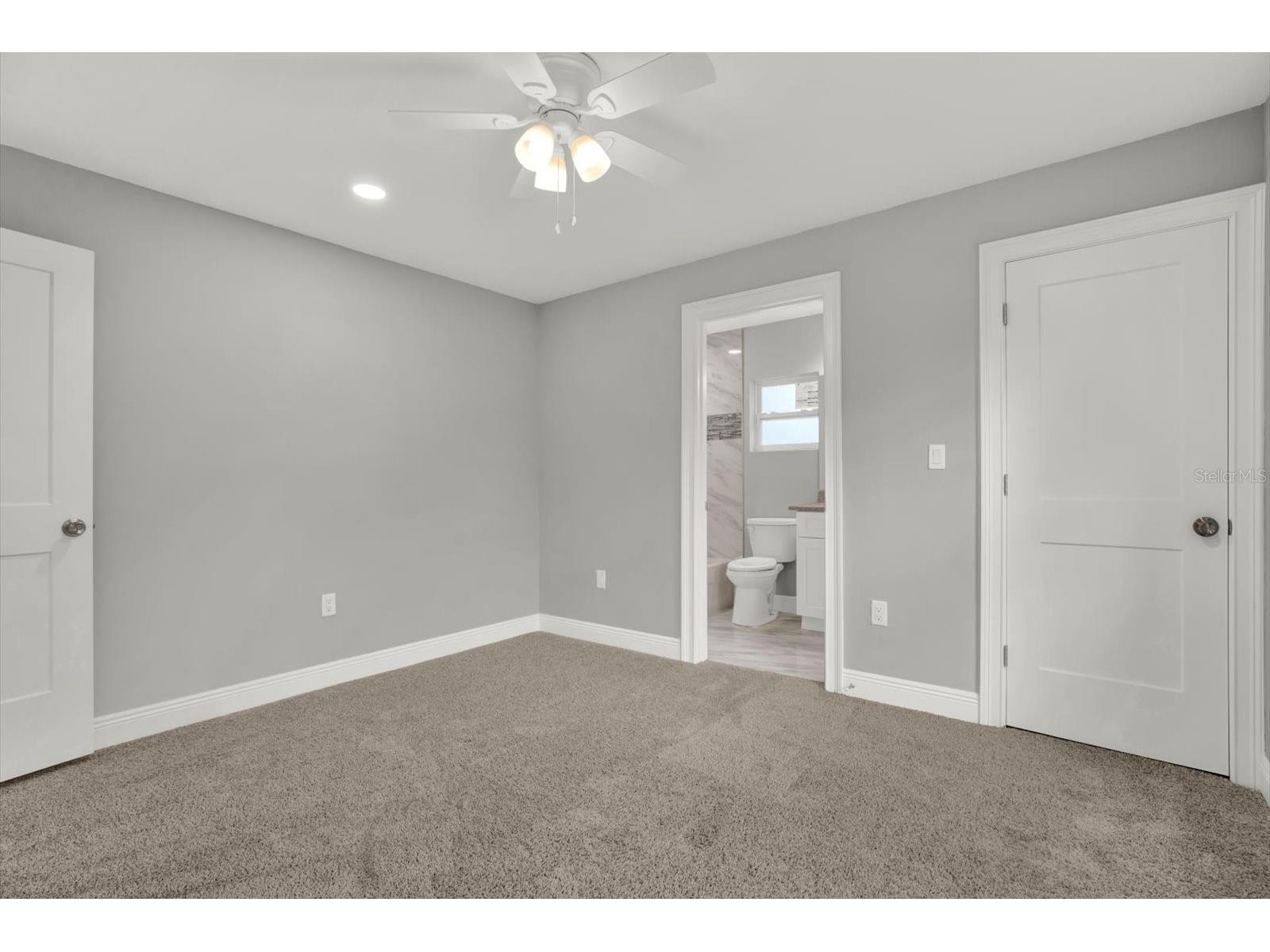 3451 20th Avenue S Saint Petersburg FL 33711 TB8516316 image11