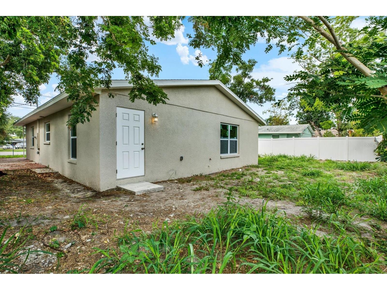 3451 20th Avenue S Saint Petersburg FL 33711 TB8516316 image18