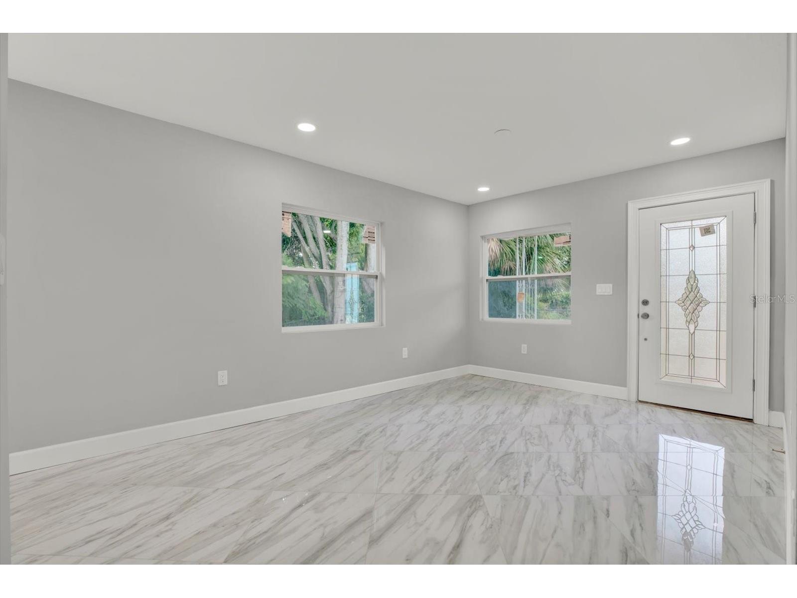 3451 20th Avenue S Saint Petersburg FL 33711 TB8516316 image2