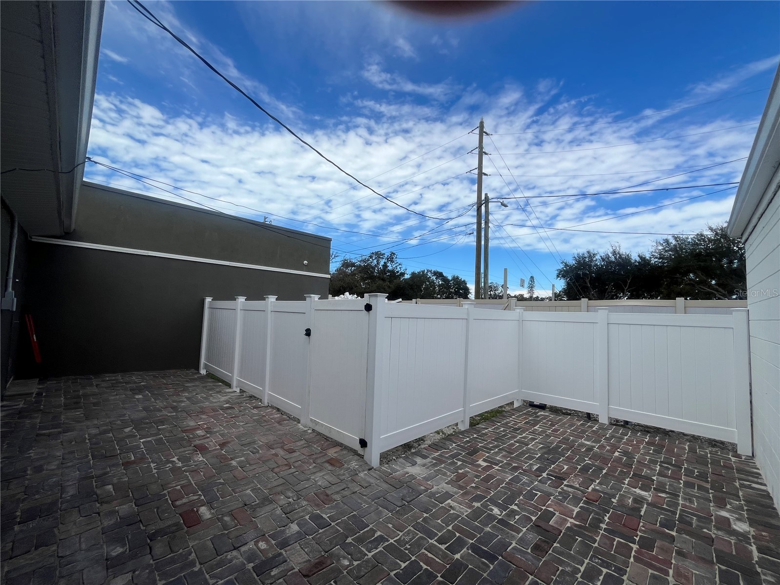 3451 Central Avenue Saint Petersburg FL 33713 TB8475445 image14