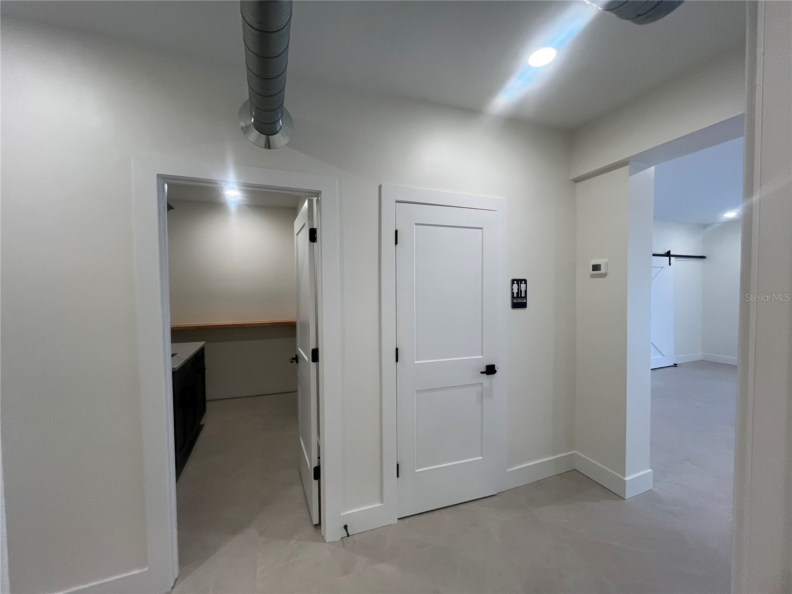 3451 Central Avenue Saint Petersburg FL 33713 TB8475445 image5