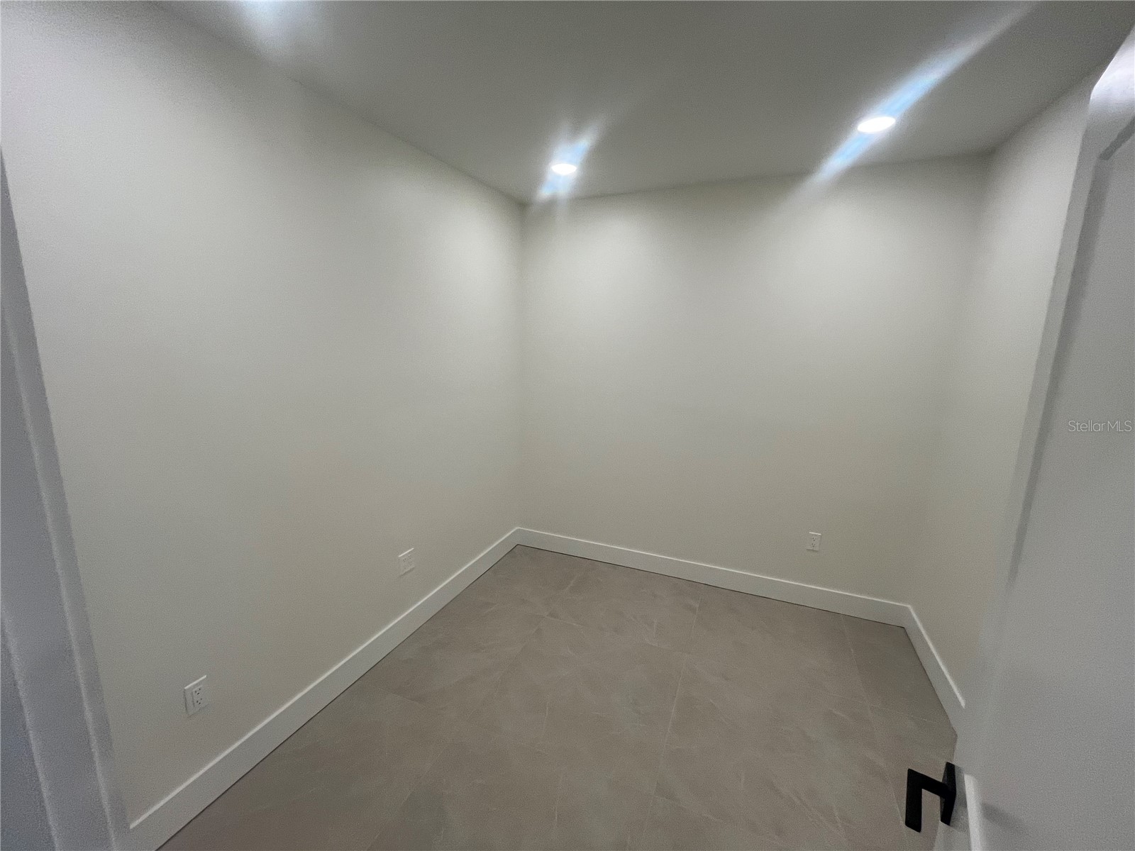 3451 Central Avenue Saint Petersburg FL 33713 TB8475445 image6