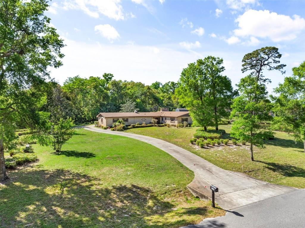 3452 N Washington Street Zellwood FL 32798 G5094729 image1