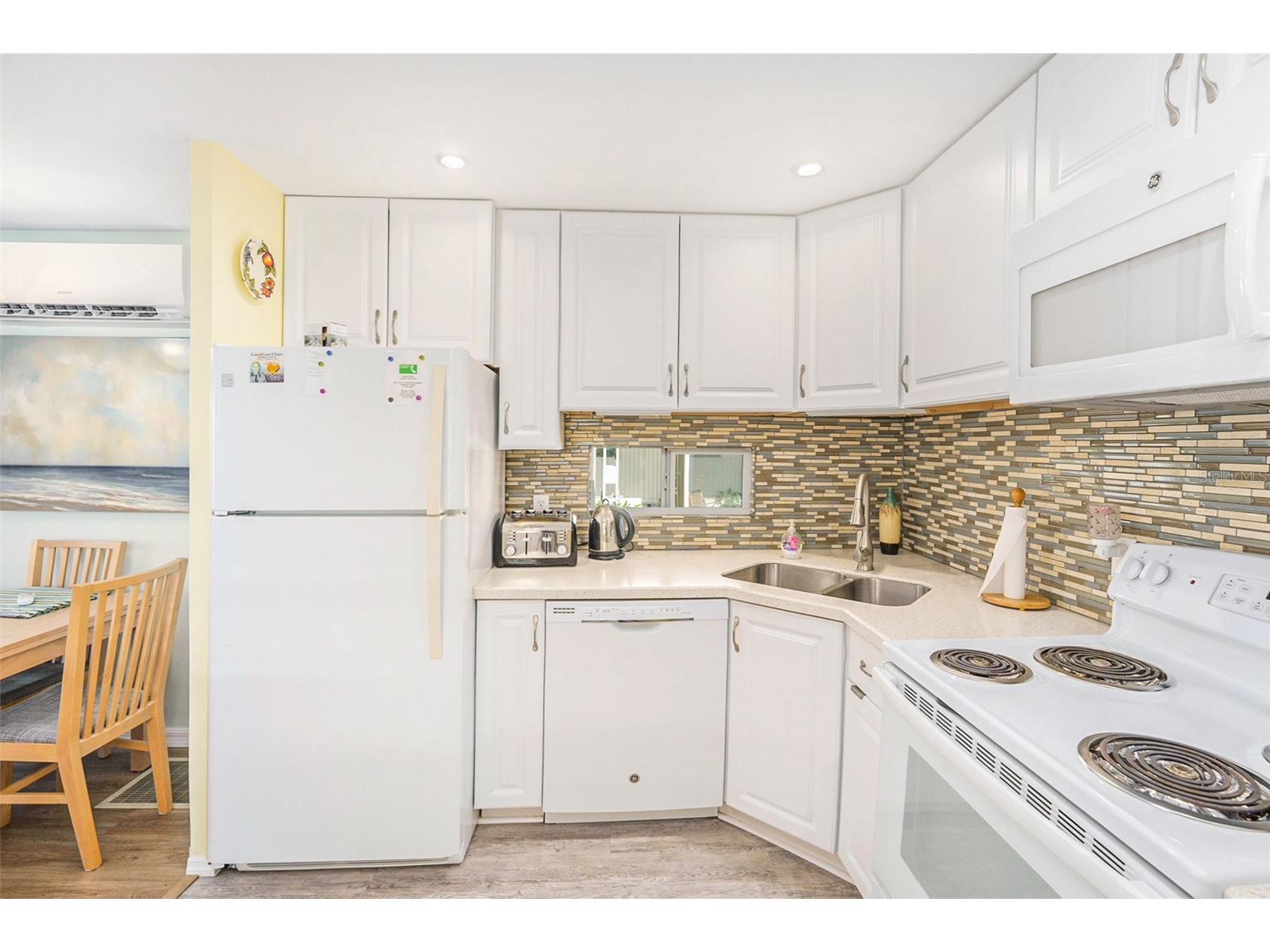 34527 Violet Drive N Pinellas Park FL 33781 TB8408903 image9