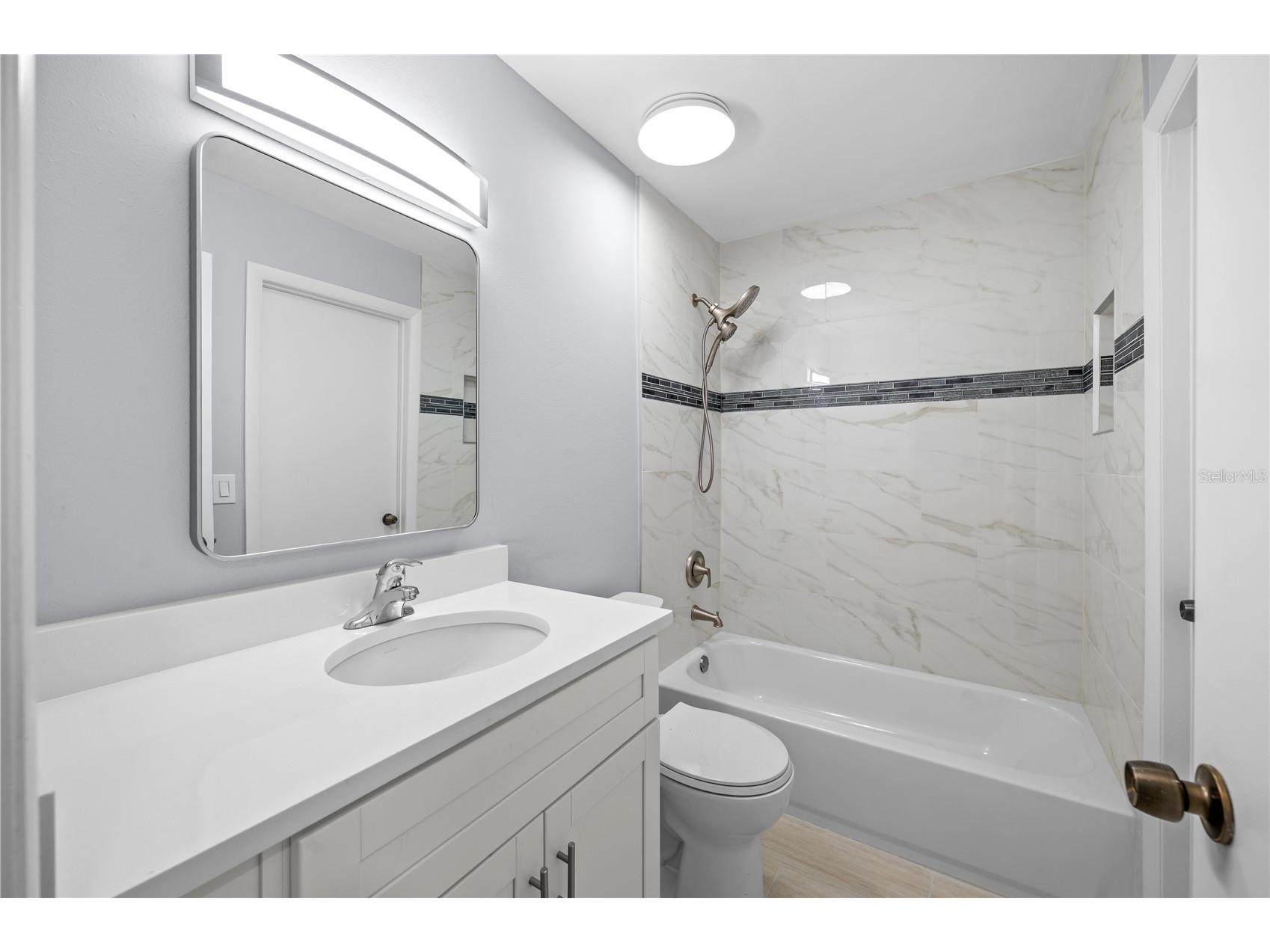 3453 Clark Road #251 Sarasota FL 34231 A4689171 image15