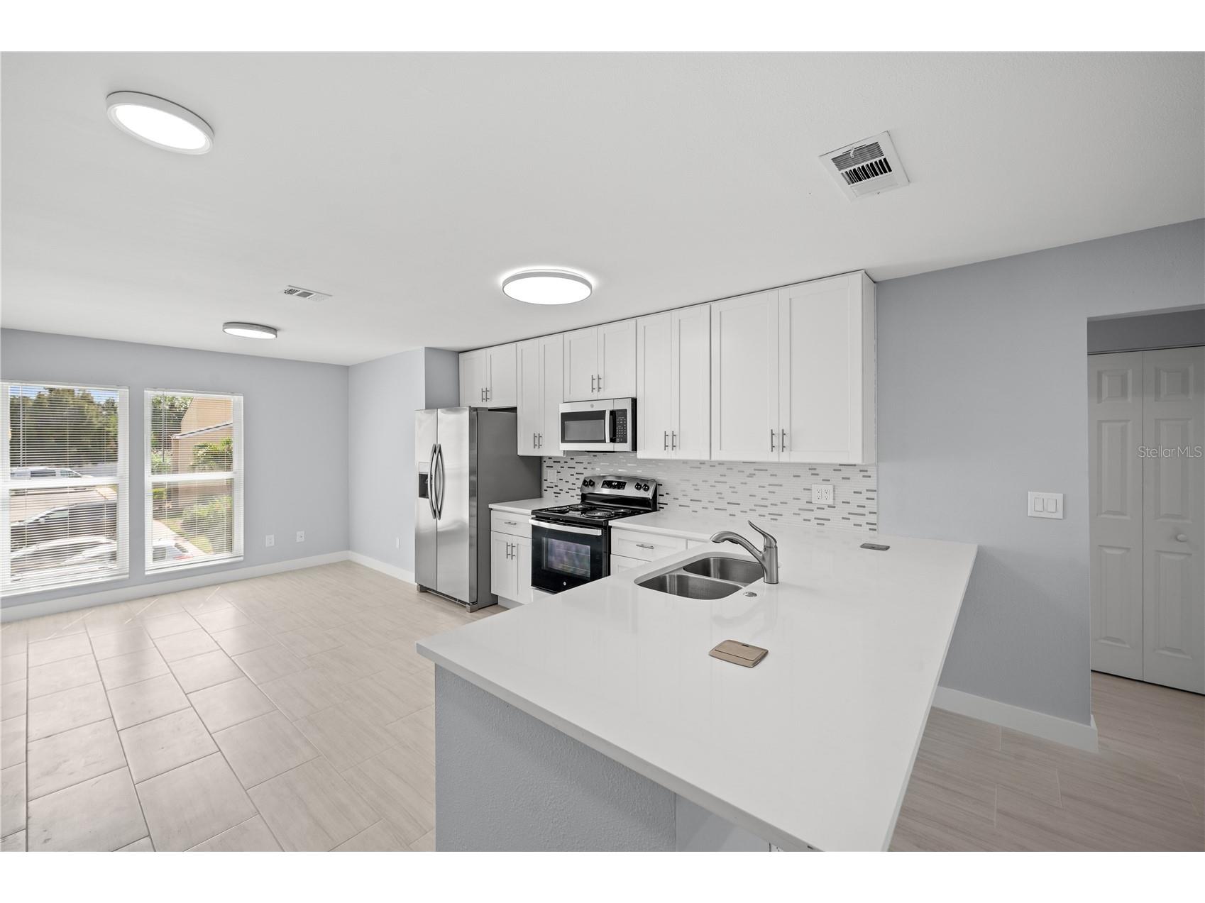 3453 Clark Road #251 Sarasota FL 34231 A4689171 image4