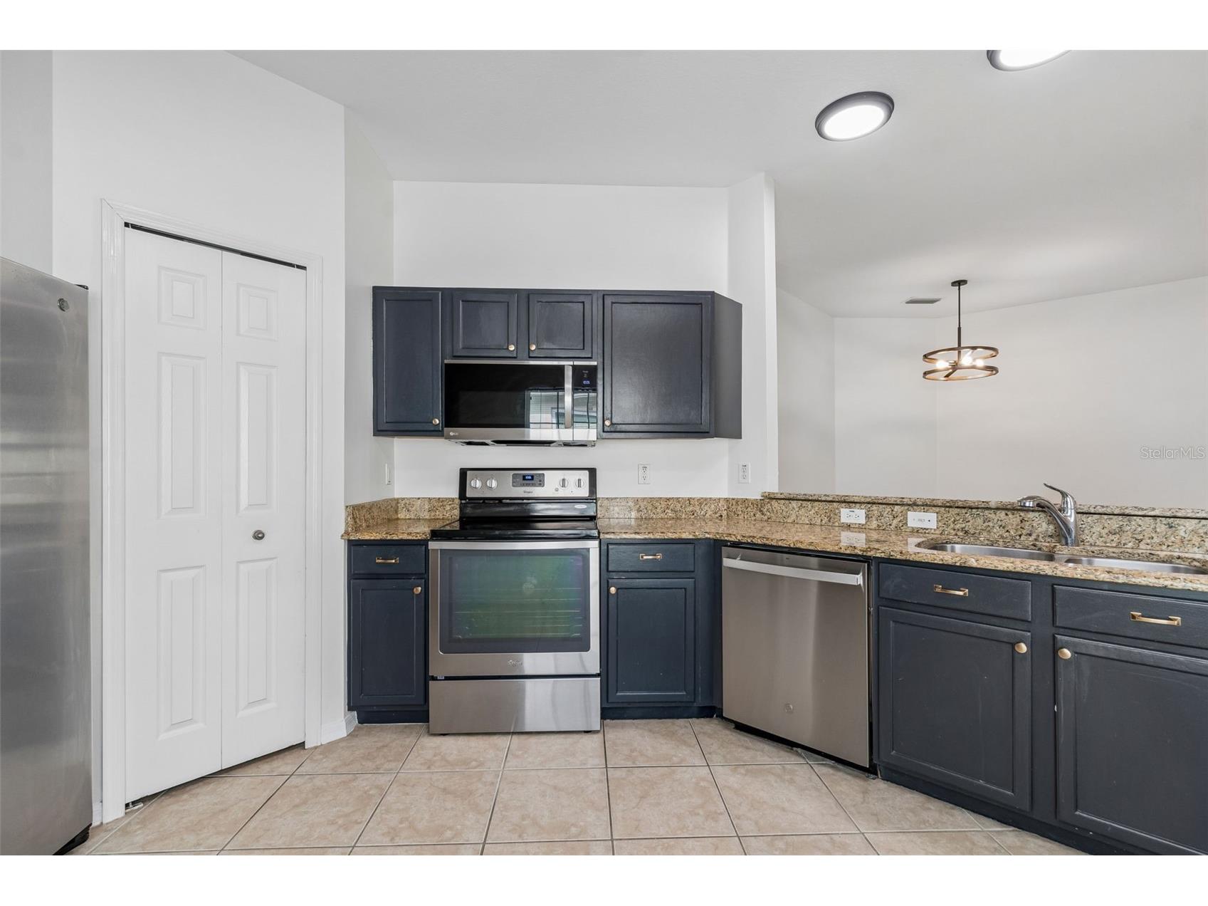 34534 Dellwood Way Zephyrhills FL 33541 TB8523791 image13