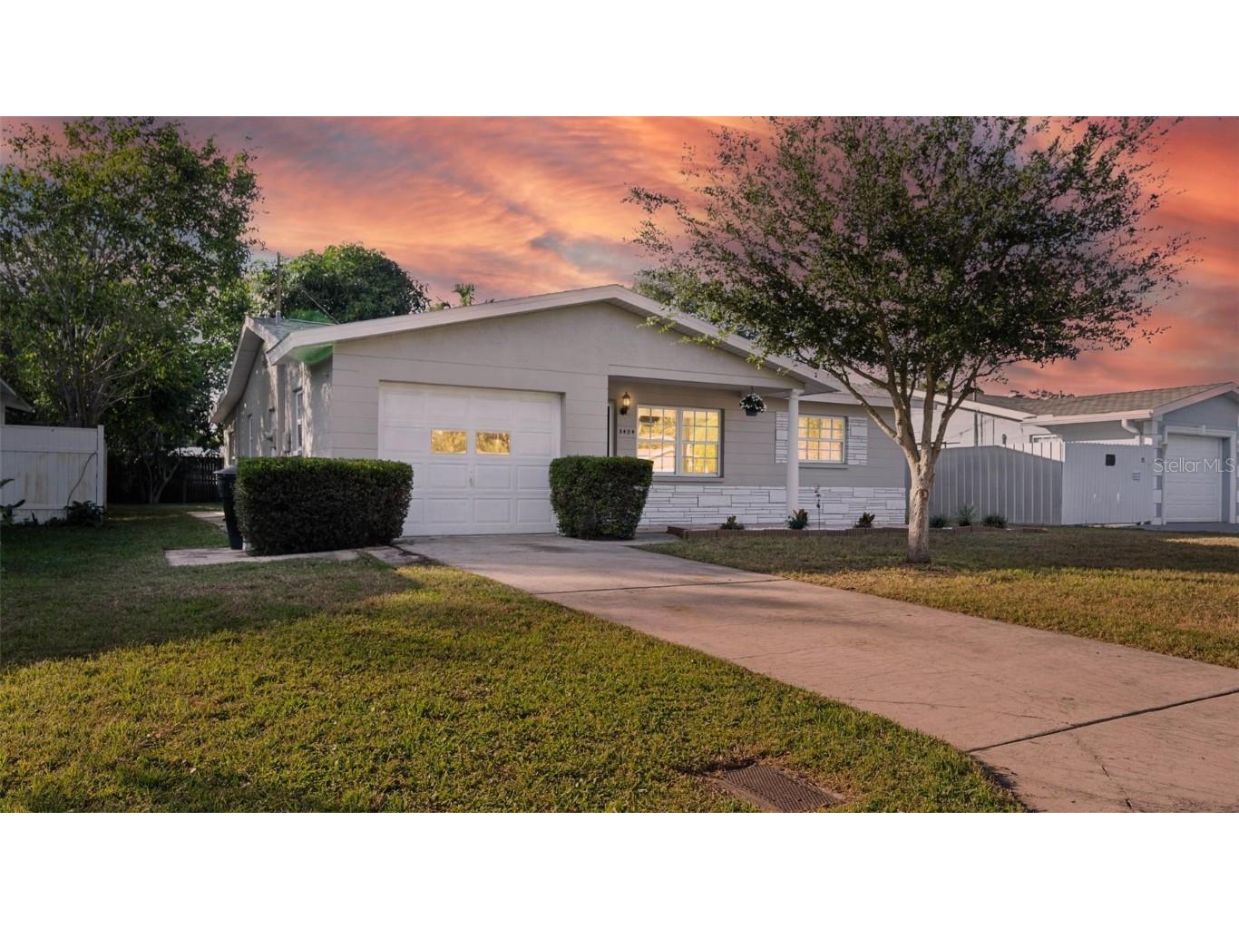 3454 36th Street N Saint Petersburg FL 33713 U8221964 image1
