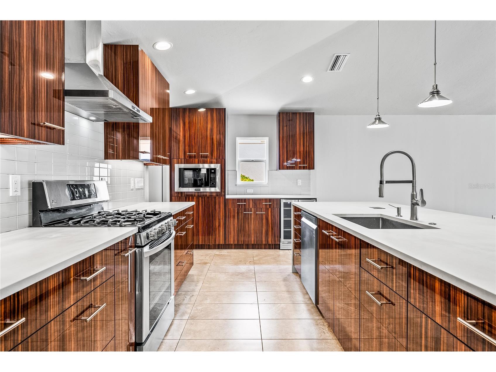 3454 Yonge Avenue #79 Sarasota FL 34235 A4689920 image14