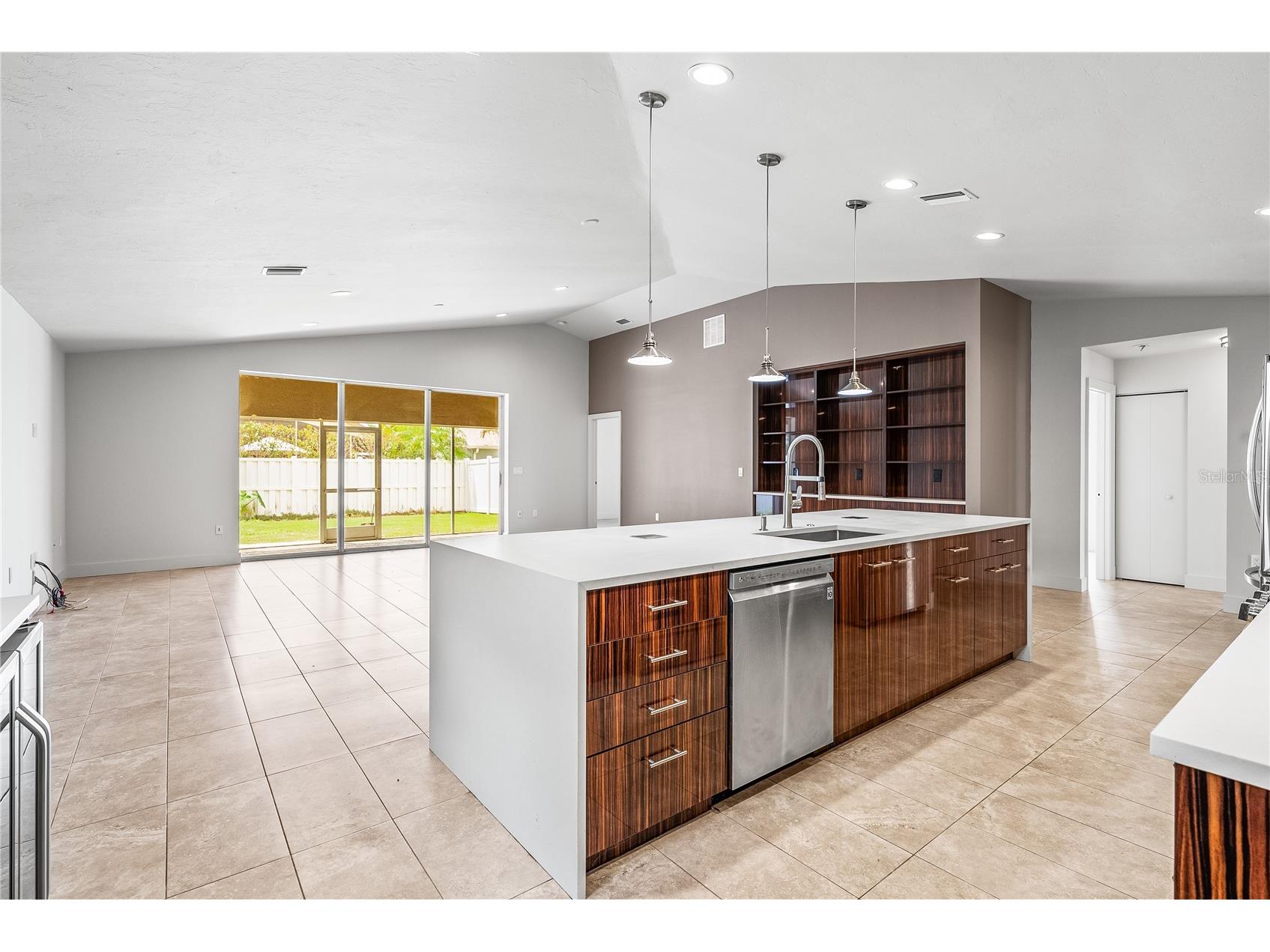 3454 Yonge Avenue #79 Sarasota FL 34235 A4689920 image17