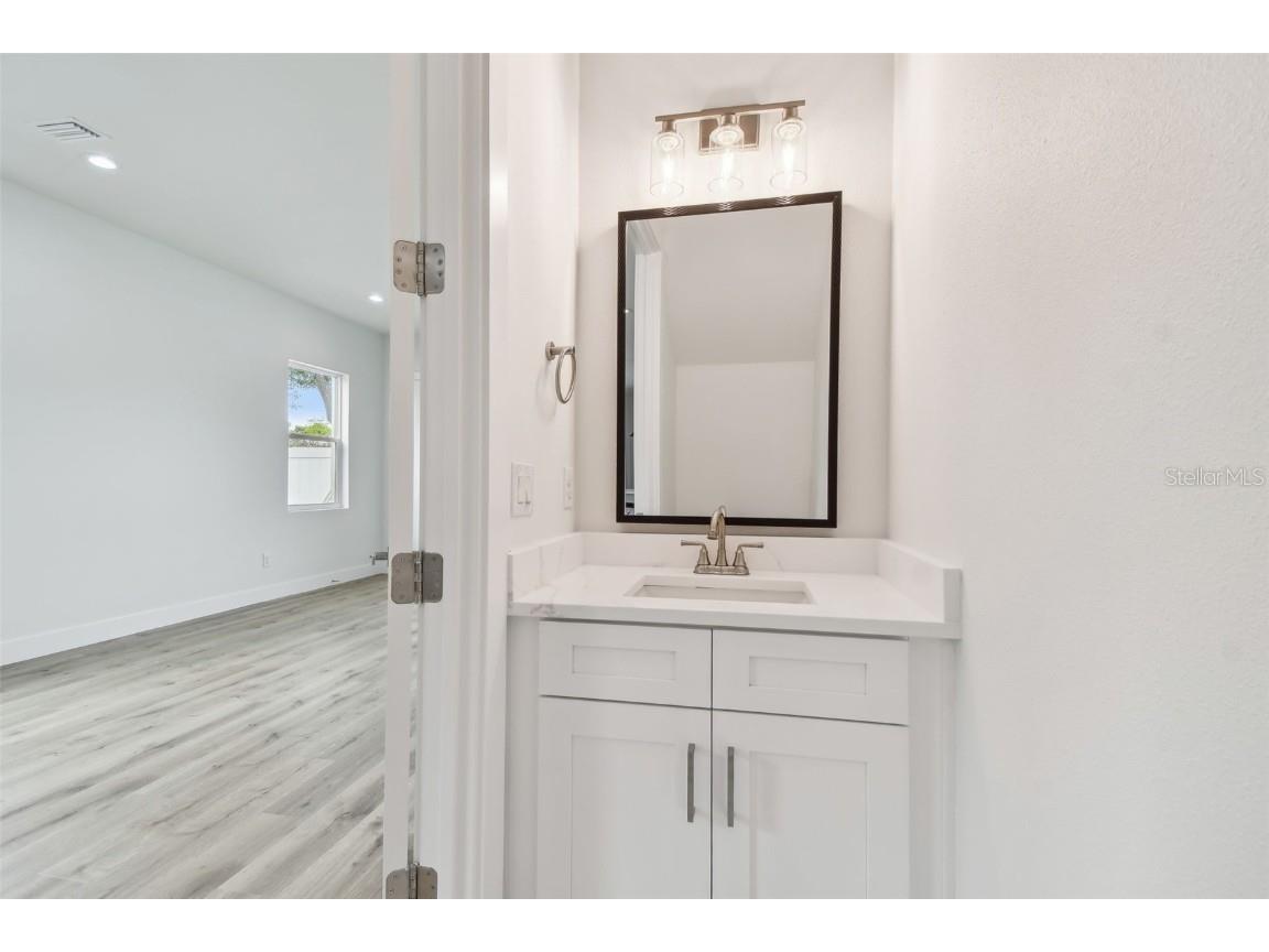 3455 17th Avenue S Saint Petersburg FL 33711 TB8411659 image18