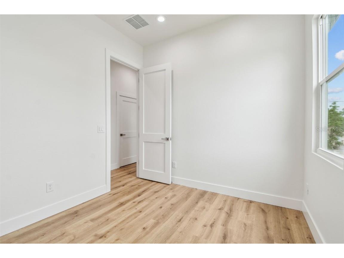 3455 17th Avenue S Saint Petersburg FL 33711 TB8411659 image28