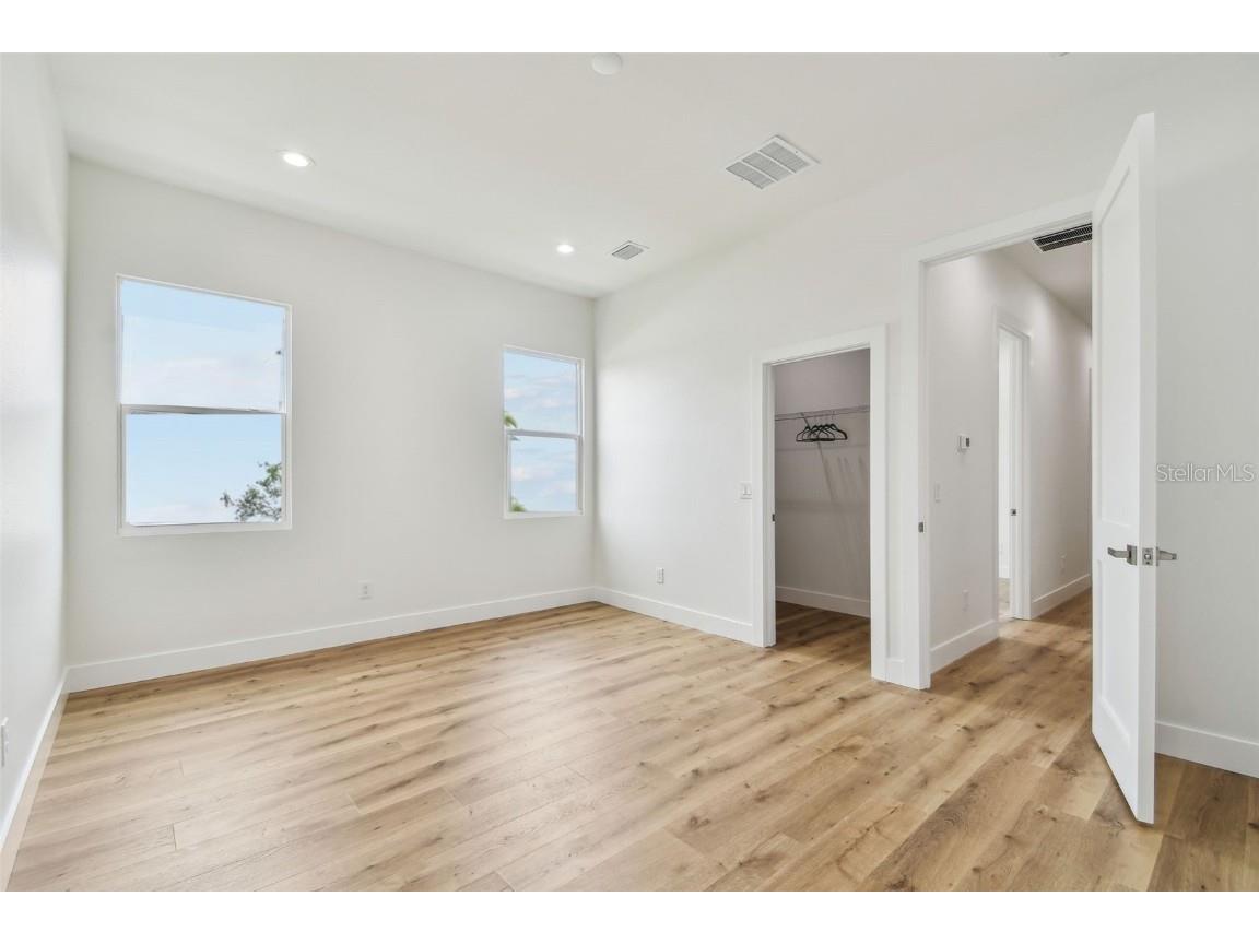 3455 17th Avenue S Saint Petersburg FL 33711 TB8411659 image34