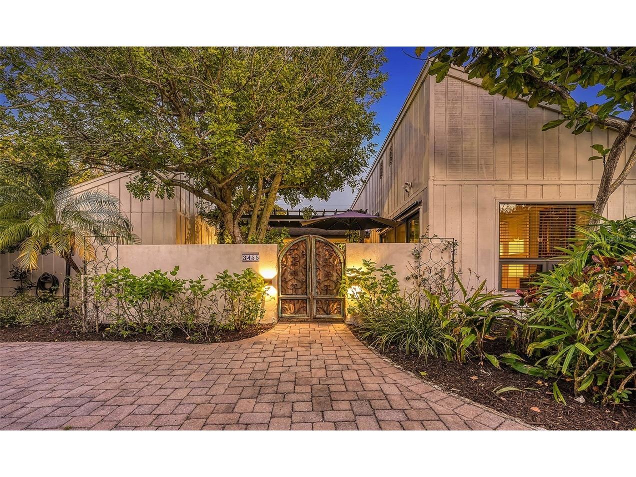 3455 Anglin Drive Sarasota FL 34242 A4557968 image1