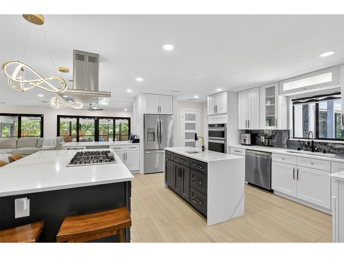 3455 Anglin Drive Sarasota FL 34242 A4673758 image11