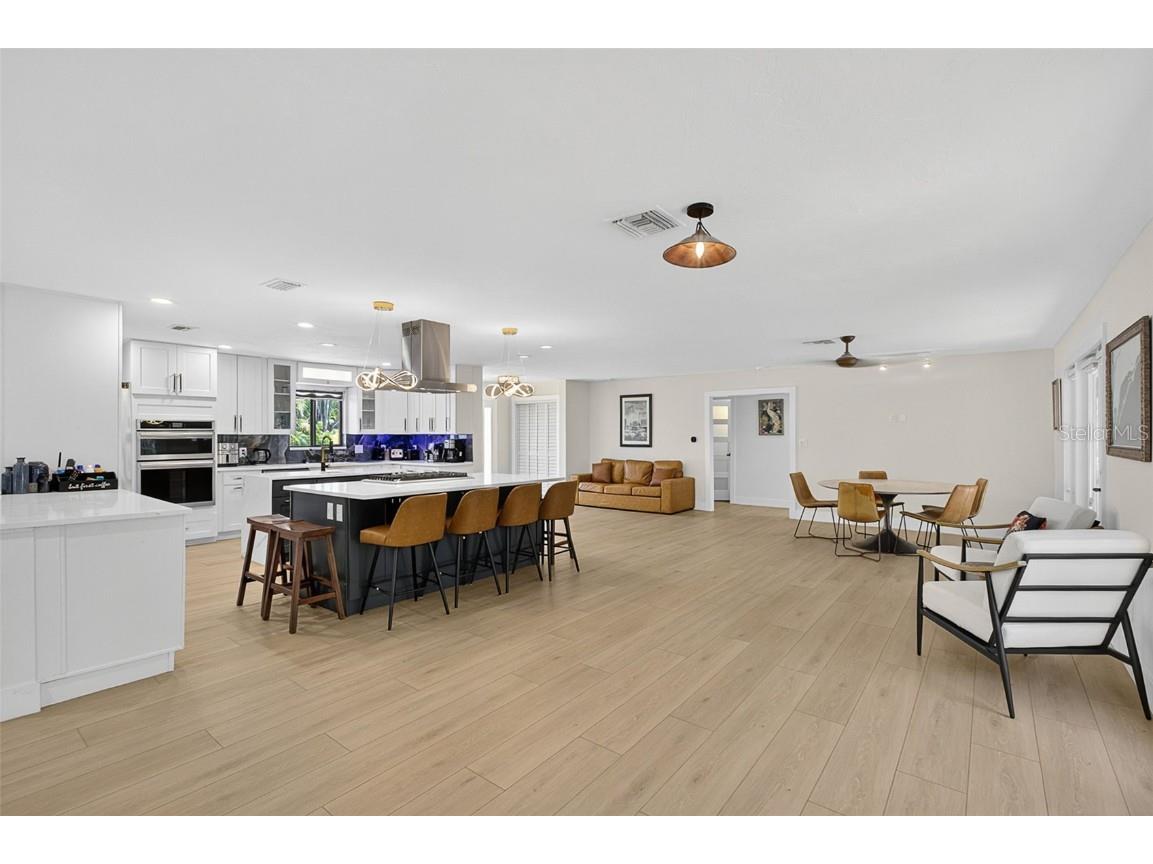 3455 Anglin Drive Sarasota FL 34242 A4673758 image12