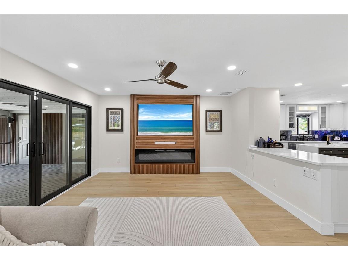 3455 Anglin Drive Sarasota FL 34242 A4673758 image18