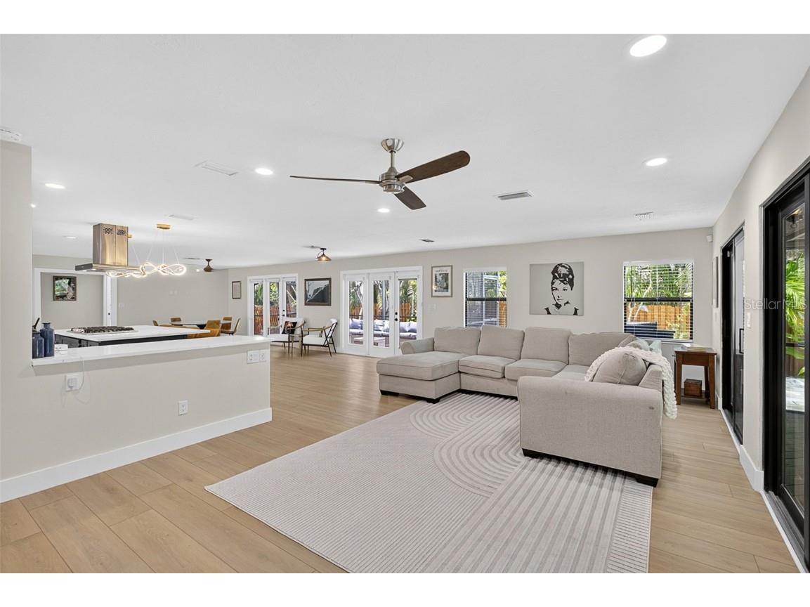 3455 Anglin Drive Sarasota FL 34242 A4673758 image20