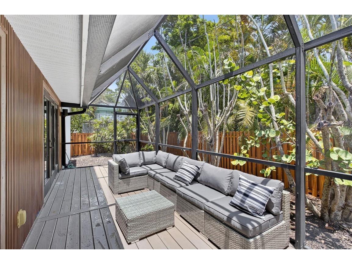 3455 Anglin Drive Sarasota FL 34242 A4673758 image25