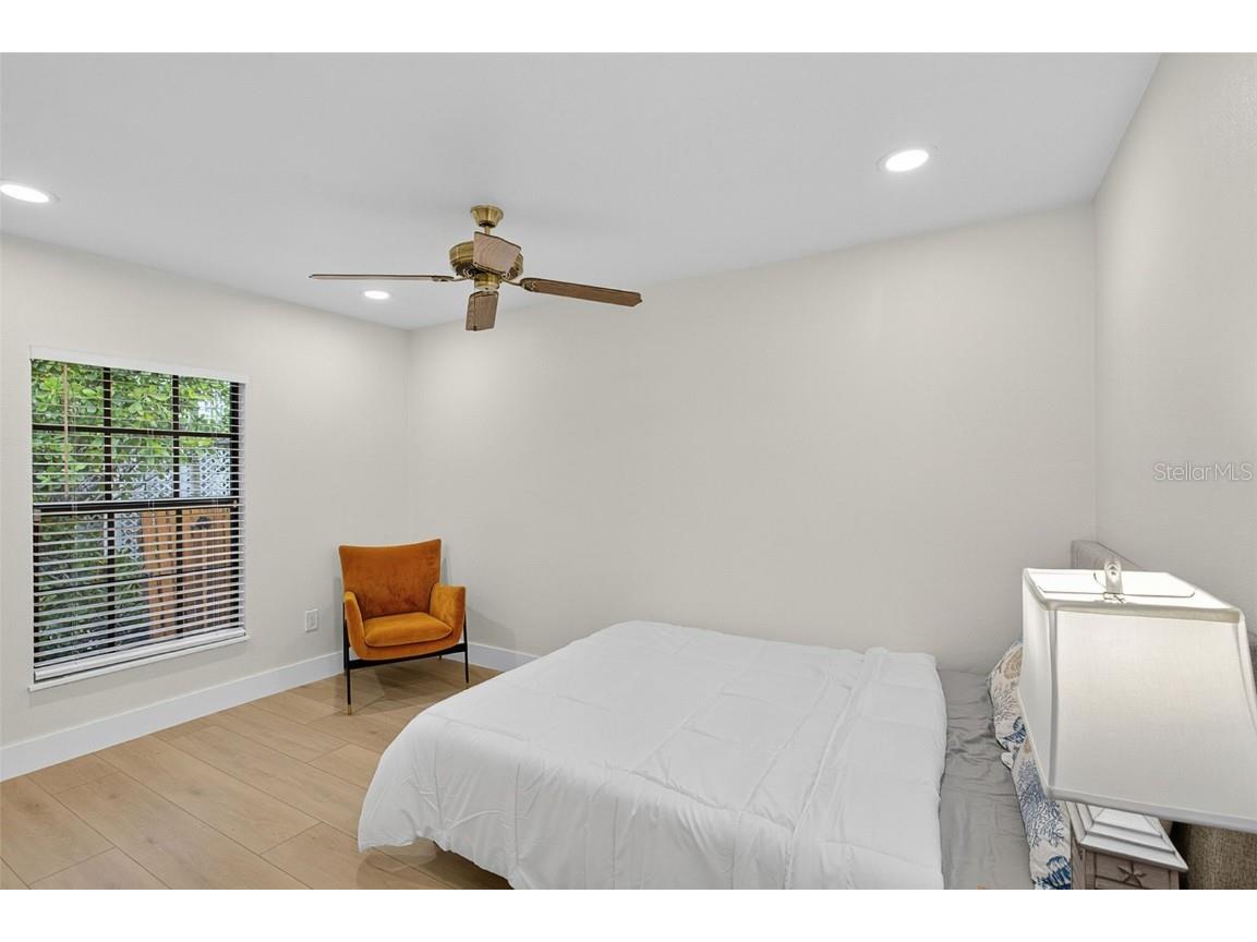 3455 Anglin Drive Sarasota FL 34242 A4673758 image40