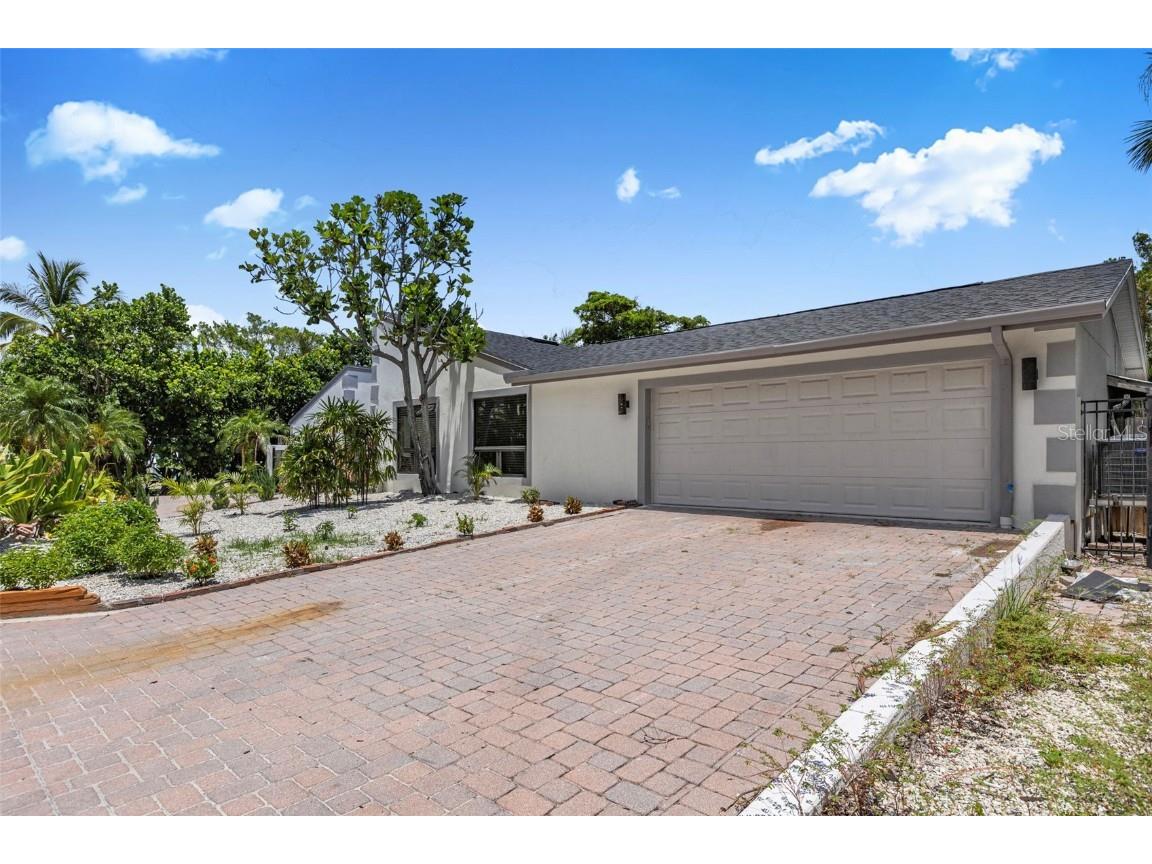 3455 Anglin Drive Sarasota FL 34242 A4673758 image5