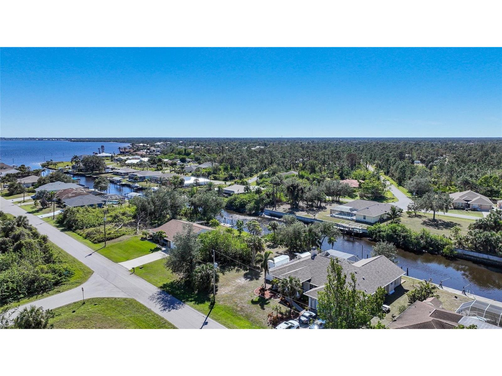 3455 Montgomery Drive Port Charlotte FL 33981 - BILTMAN WATERWAY C7520476 image4