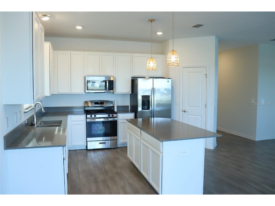 34558 Shellback Street Leesburg FL 34788 G5105028 image11