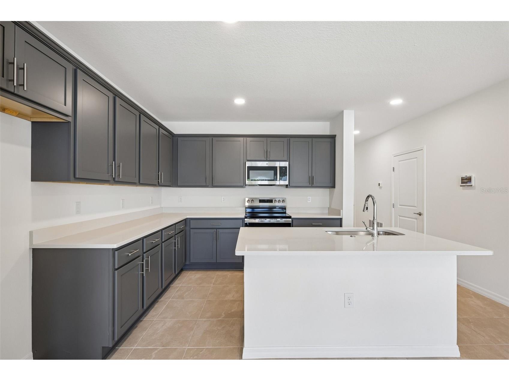 34559 Turpins Avenue Zephyrhills FL 33541 TB8519421 image9