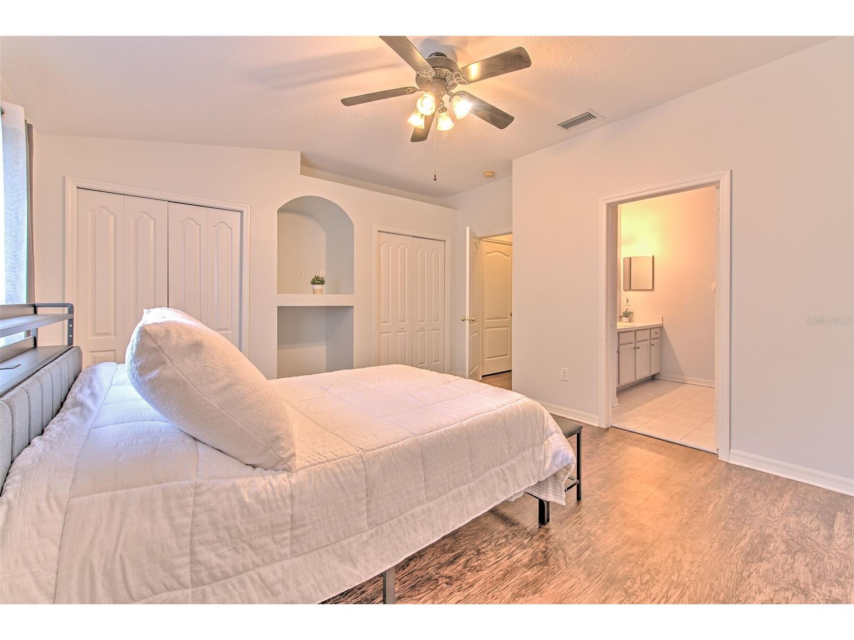3456 High Hampton Circle Tampa FL 33610 TB8490606 image12