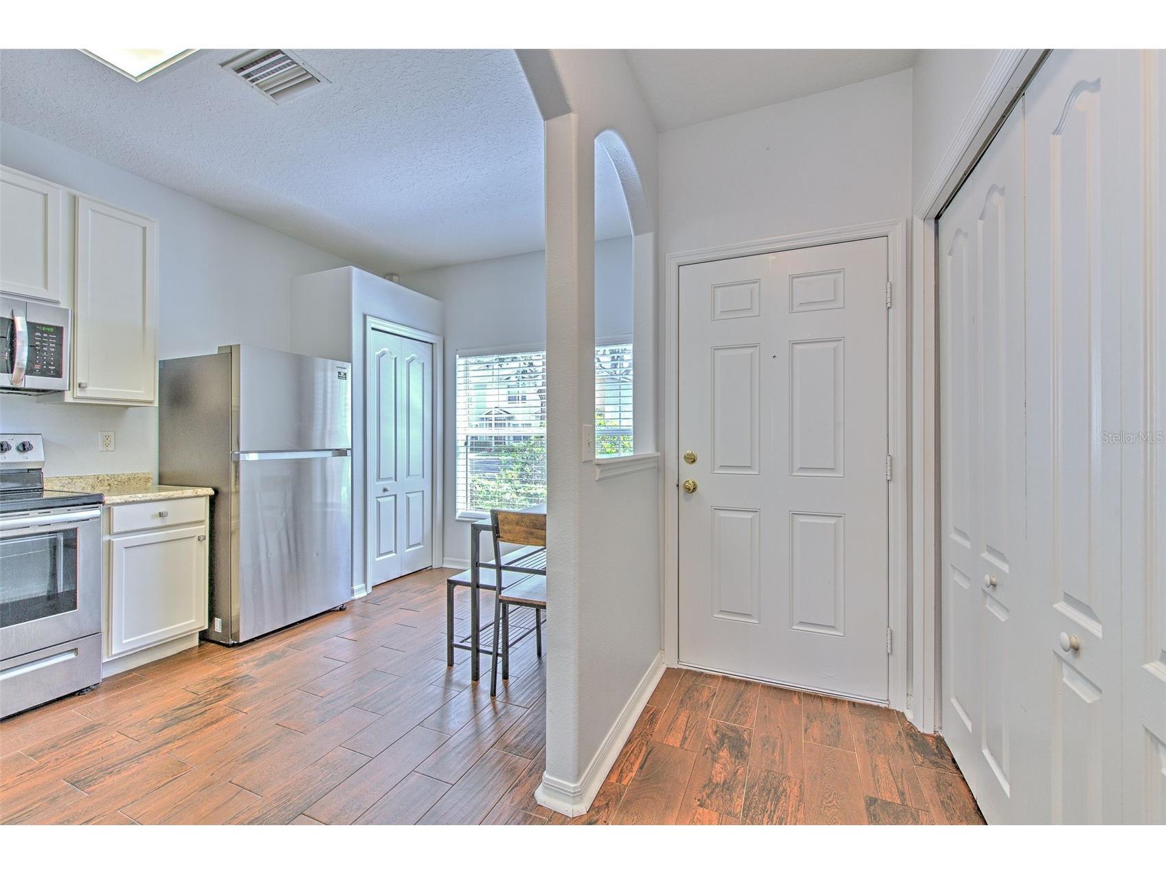 3456 High Hampton Circle Tampa FL 33610 TB8490606 image3