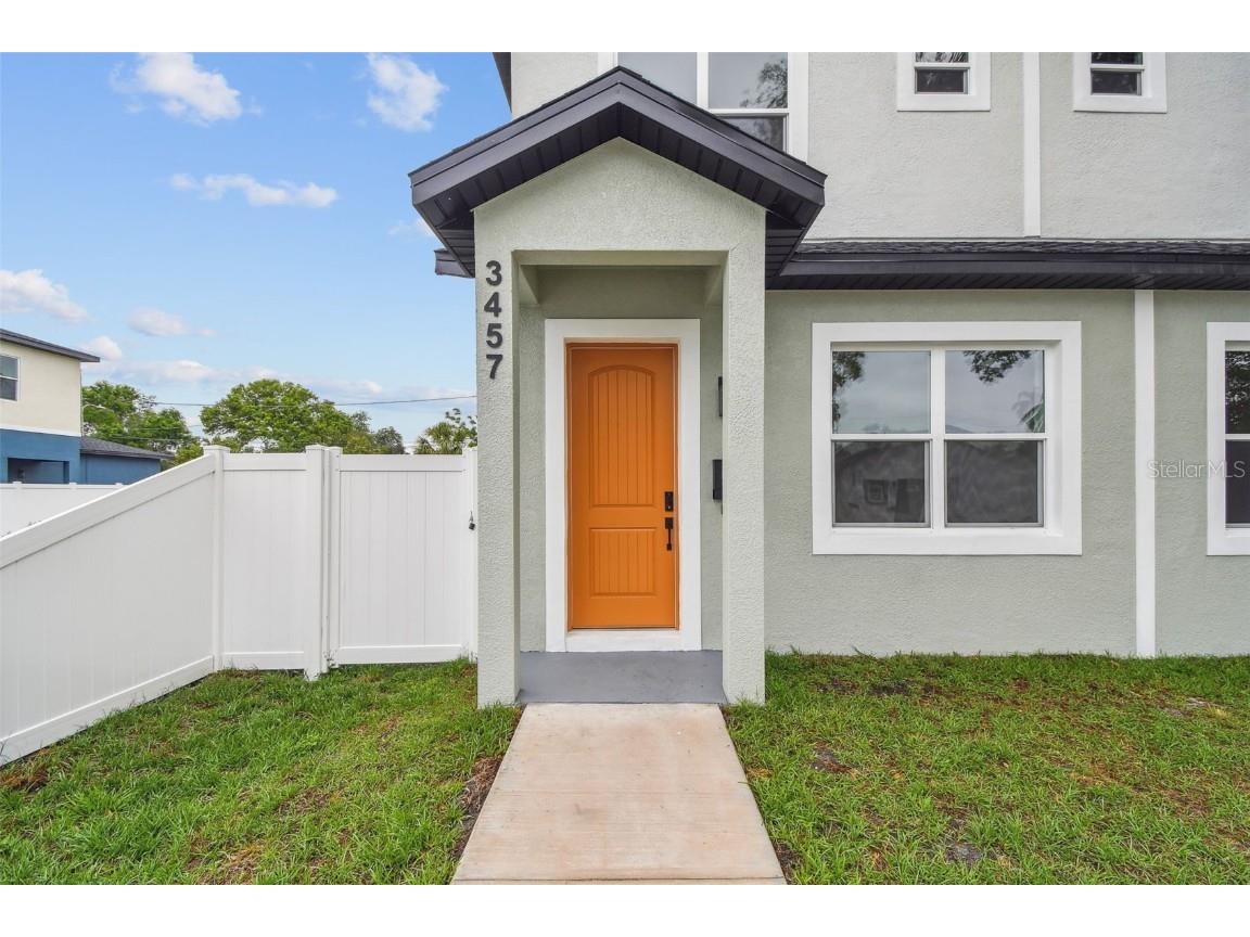 3457 17th Avenue S Saint Petersburg FL 33711 TB8411734 image2