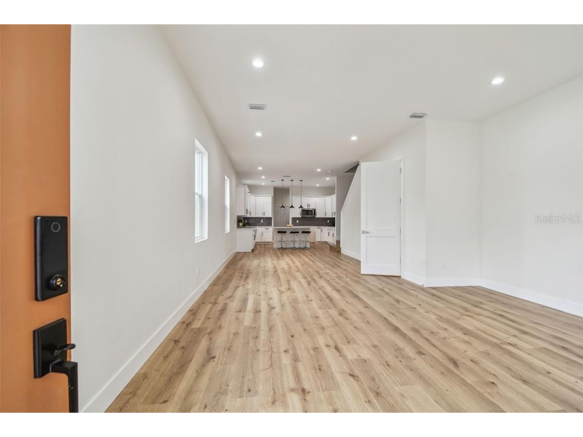 3457 17th Avenue S Saint Petersburg FL 33711 TB8411734 image3