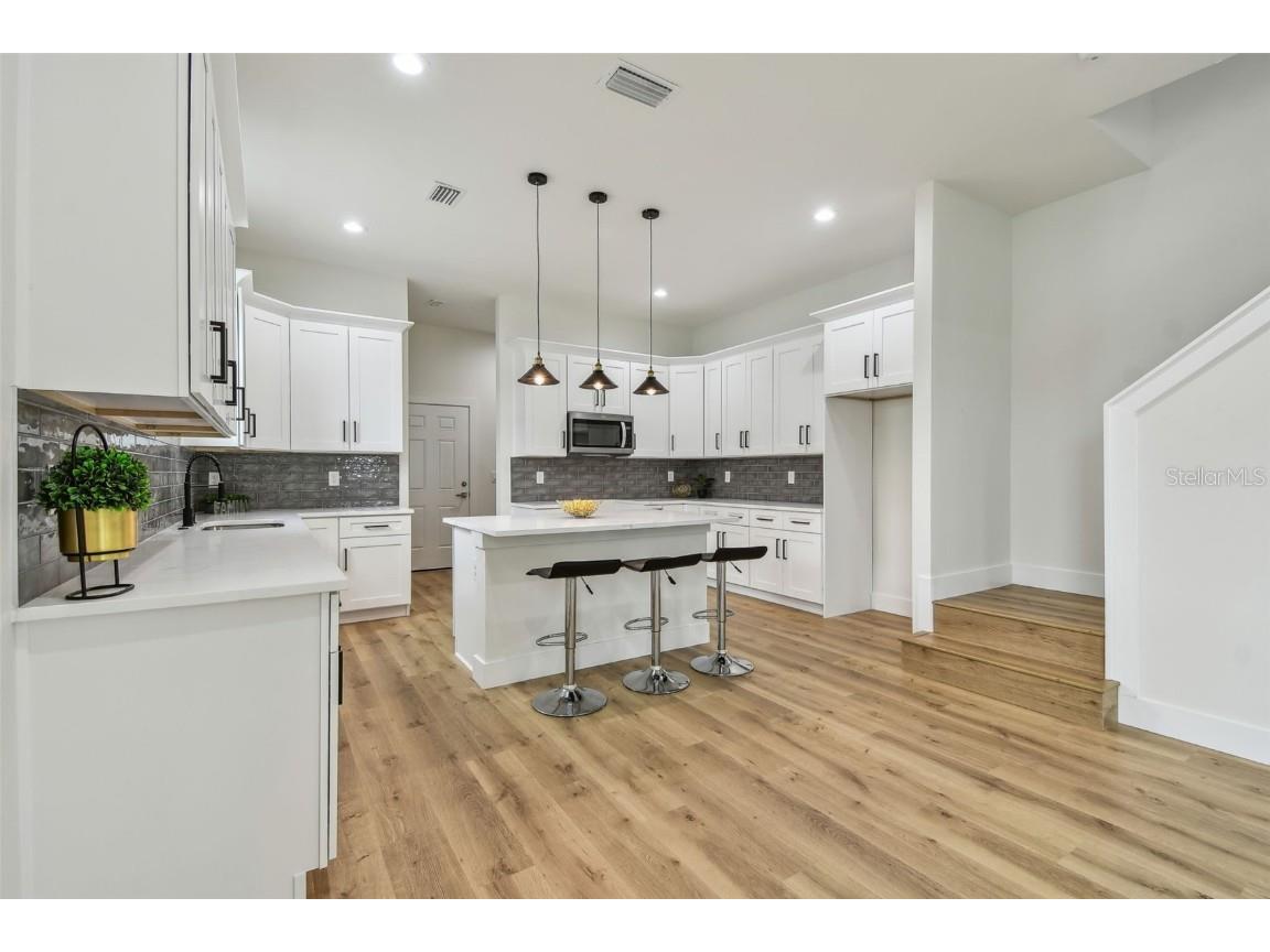 3457 17th Avenue S Saint Petersburg FL 33711 TB8411734 image9